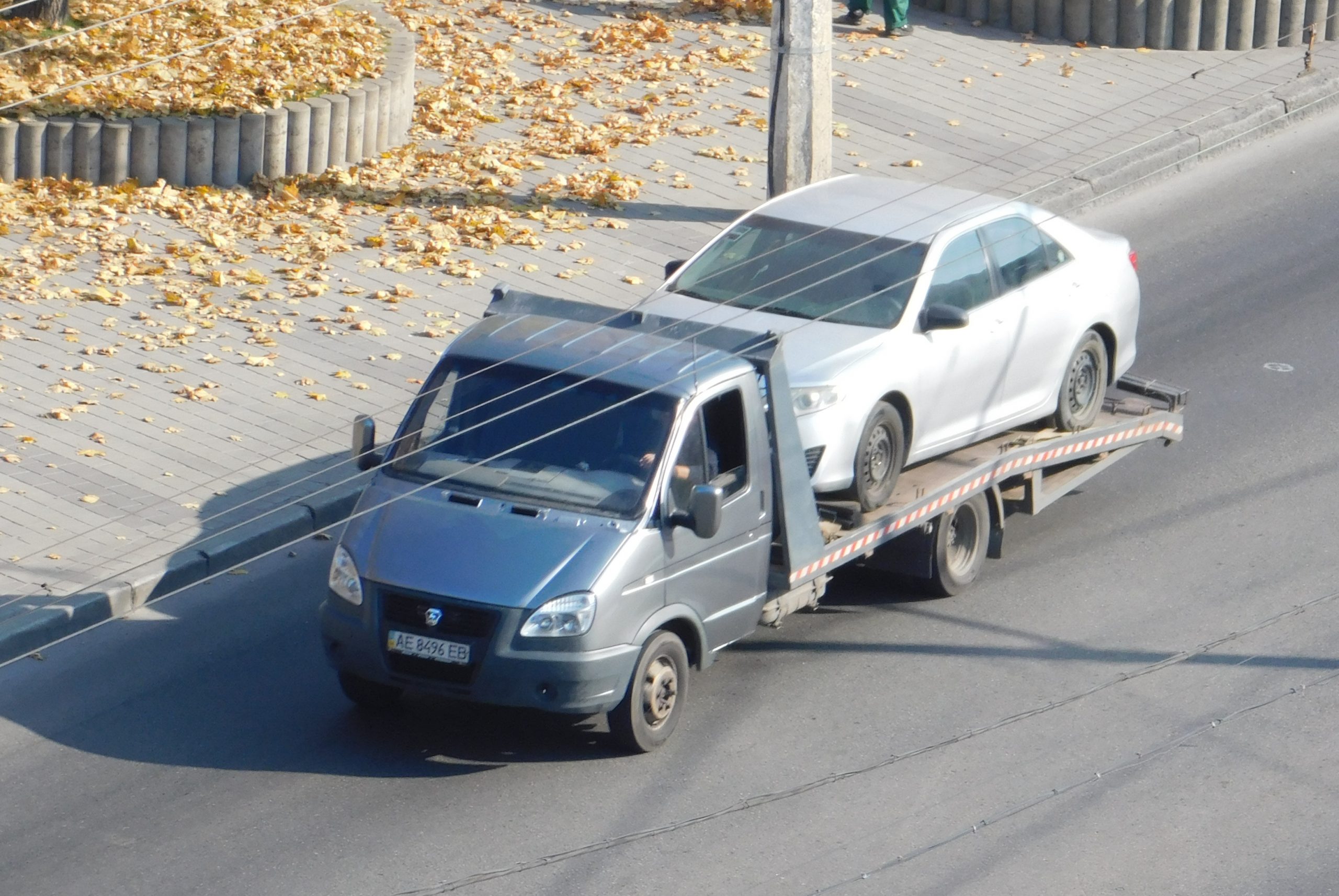 евакуатор Дніпро, ДТП евакуація авто, буксирування автомобіля Дніпро