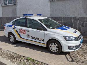 В Приднепровске вандалы повредили почтамат Новой Почты