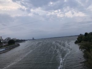 Житловий квартал Дніпра постраждав від нічної атаки