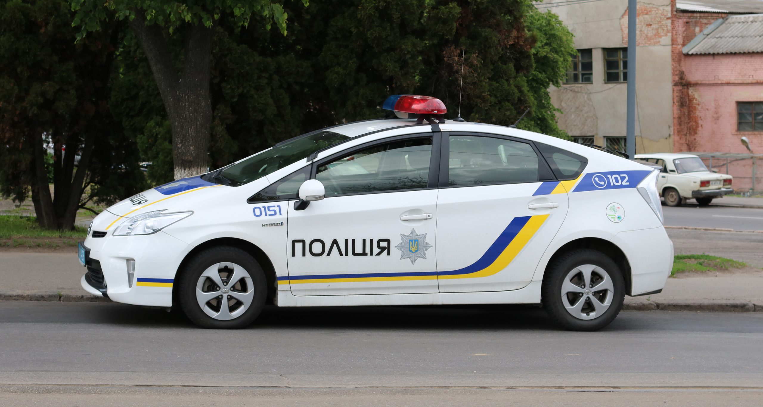 поліцейське авто Toyota Prius Дніпро поліція України