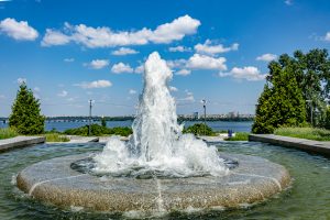 У Дніпрі відкрили Діно-експозицію в зоопарку “Жива Планета”